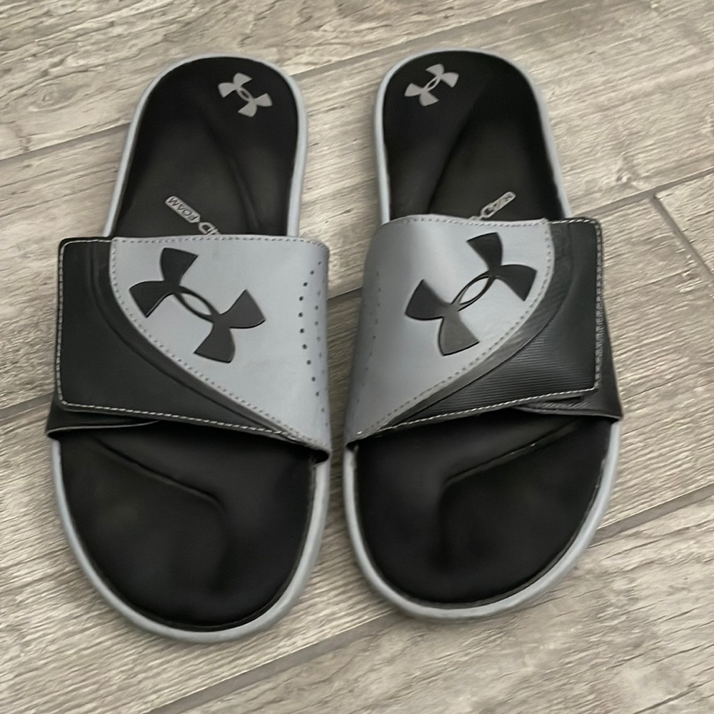 Mens Under Armour slides
